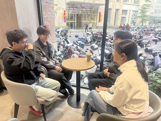 访企拓岗搭桥梁，师生交流启新程
