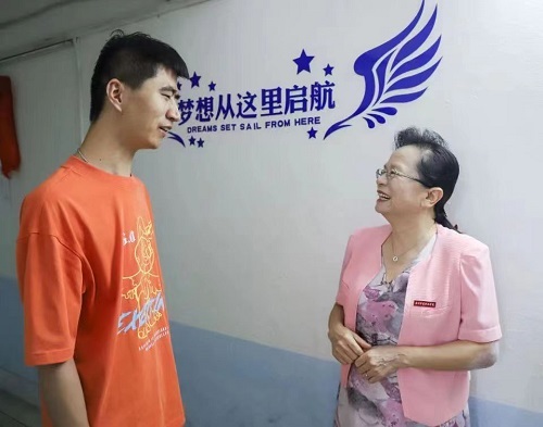 陈雅芳校长赴永春校友会现场关心指导 科技与工程学院毕业生